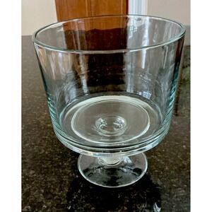 Pampered Chef Glass Trifle Bowl & Stand Only NO LID #2832 Retired
